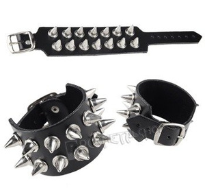 pieszczocha 2-rzędowa z ćwiekami SPIKE