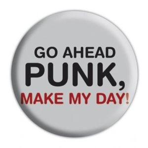 przypinka GO AHEAD PUNK