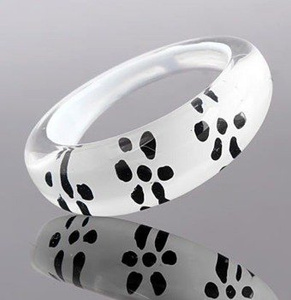 pierścień FLORAL biały