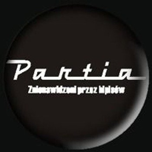 przypinka PARTIA - ZNIENAWIDZENI PRZEZ HIPISÓW