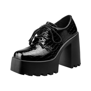 półbuty damskie na obcasie ALTERCORE czarne (LENA BLACK)