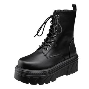 botki damskie KOI FOOTWEAR czarne (TALWAR CHUNKY STOMPER BLACK)