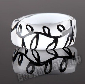 pierścień FLORAL biały