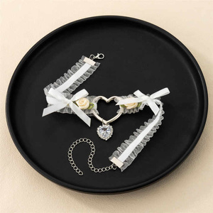 naszyjnik/choker HEART&ROSES (white)