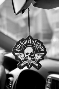 zawieszka zapachowa ROCKMETALSHOP  (zapach black ice)