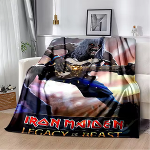 narzuta/koc IRON MAIDEN - LEGACY OF THE BEAST