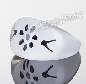 pierścień FLORAL biały