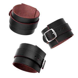 pieszczocha GŁADKA NA JEDEN PASEK czarno-czerwona