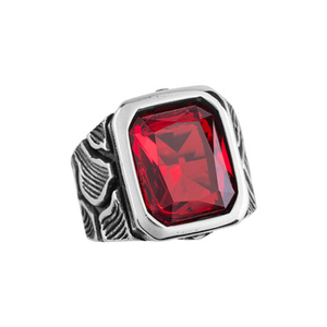 pierścień STONE red