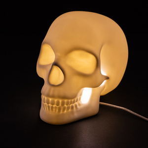 lampa SKULL