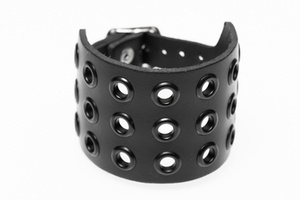 pieszczocha z ćwiekami 3-rzędowa OCZKA BLACK