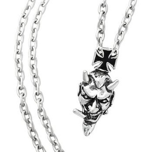 wisior + łańcuch DEVIL