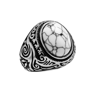 pierścień WHITE STONE