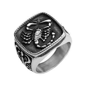 pierścień SKORPION