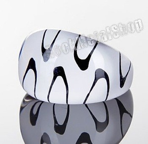 pierścień PATTERN biały