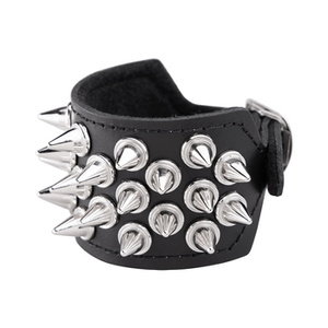 pieszczocha 5-rzędowa z ćwiekami SPIKE naprzemienna