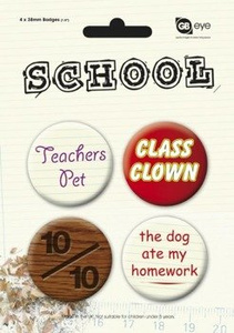 zestaw 4 przypinek SCHOOL
