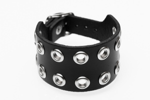 pieszczocha z ćwiekami 2-rzędowa OCZKA