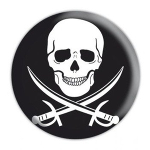 przypinka SKULL