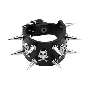 pieszczocha SKULL, SPIKE