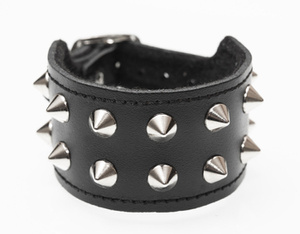 pieszczocha 2-rzędowa z ćwiekami CONE STUD