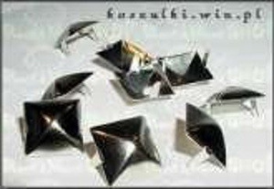 ćwieki PYRAMID małe paczka 50szt (1.2 cm)