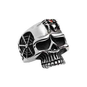 pierścień SKULL