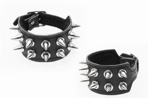 pieszczocha 2-rzędowa Spike, czarna VEGAN