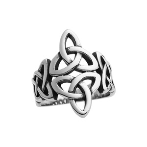 pierścień TRIQUETRA